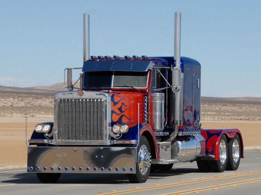  Peterbilt 379 Optimus Prime 2007 года  (фото 2 из 8)